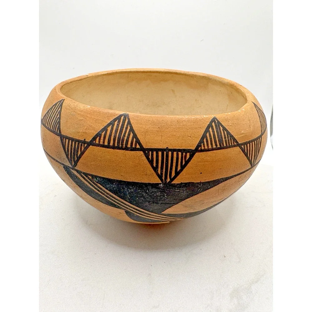 Antique Early Hopi Pueblo Pottery Food Bowl Pot Old Patina Acoma NM Painted